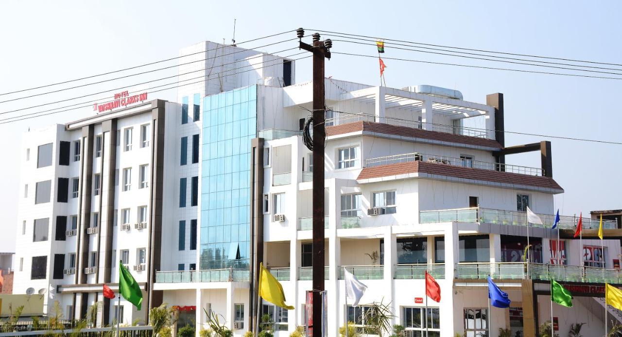 Vaishnavi Clarks Inn Buxar Exterior photo